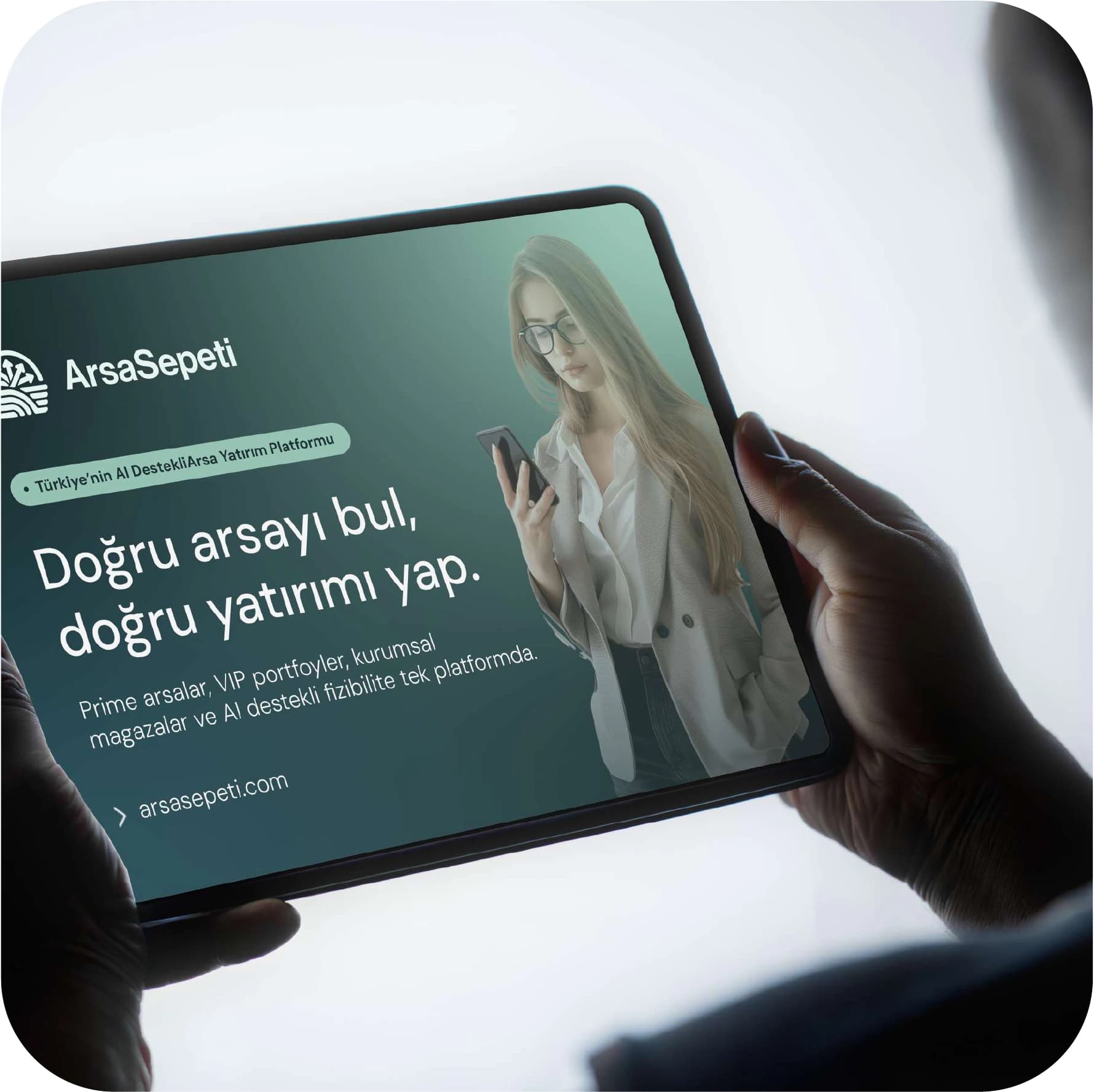ArsaSepeti website on a tablet
